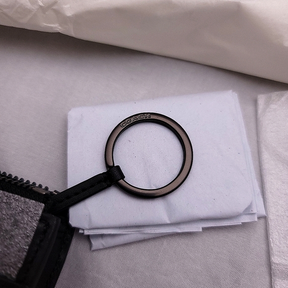 Coach Key Case - Picture 3 of 11